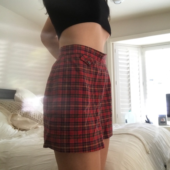 Brandy Melville Dresses & Skirts - Vintage plaid mini skirt Brandy Melville Dresses & Skirts - Vintage plaid mini skirt